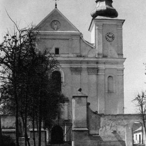 Fasada kościoła parafialnego w Przemyślanach. Stan z roku 1939.